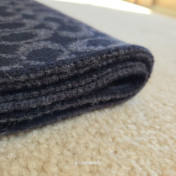 NWOT Coach Signature C Knit Wool Scarf Merino Reversible - Picture 9 of 10